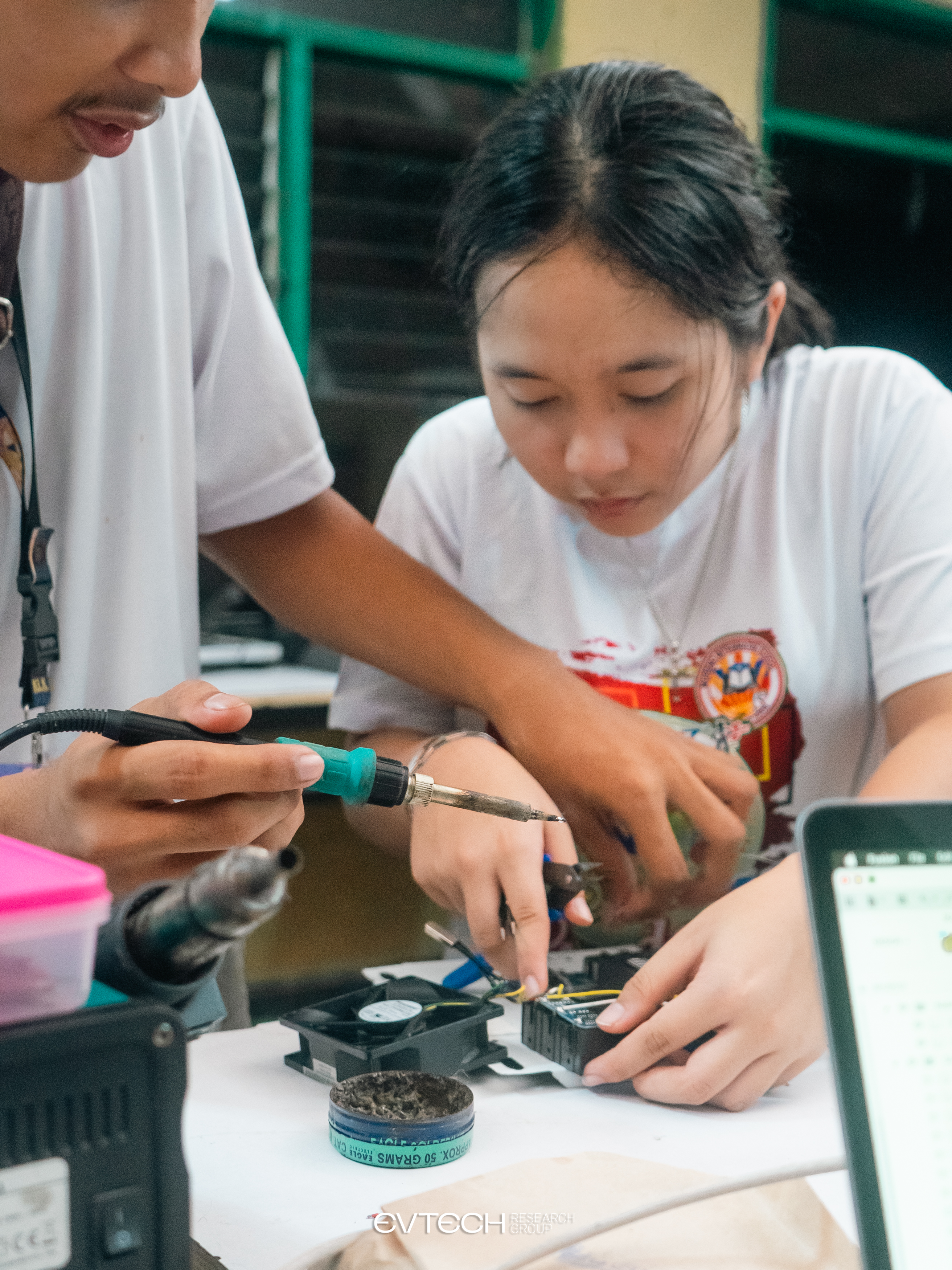 BUILT TO SAVE LIVES: Student researchers take Project NOAH further with real-time flood monitoring — photo 5