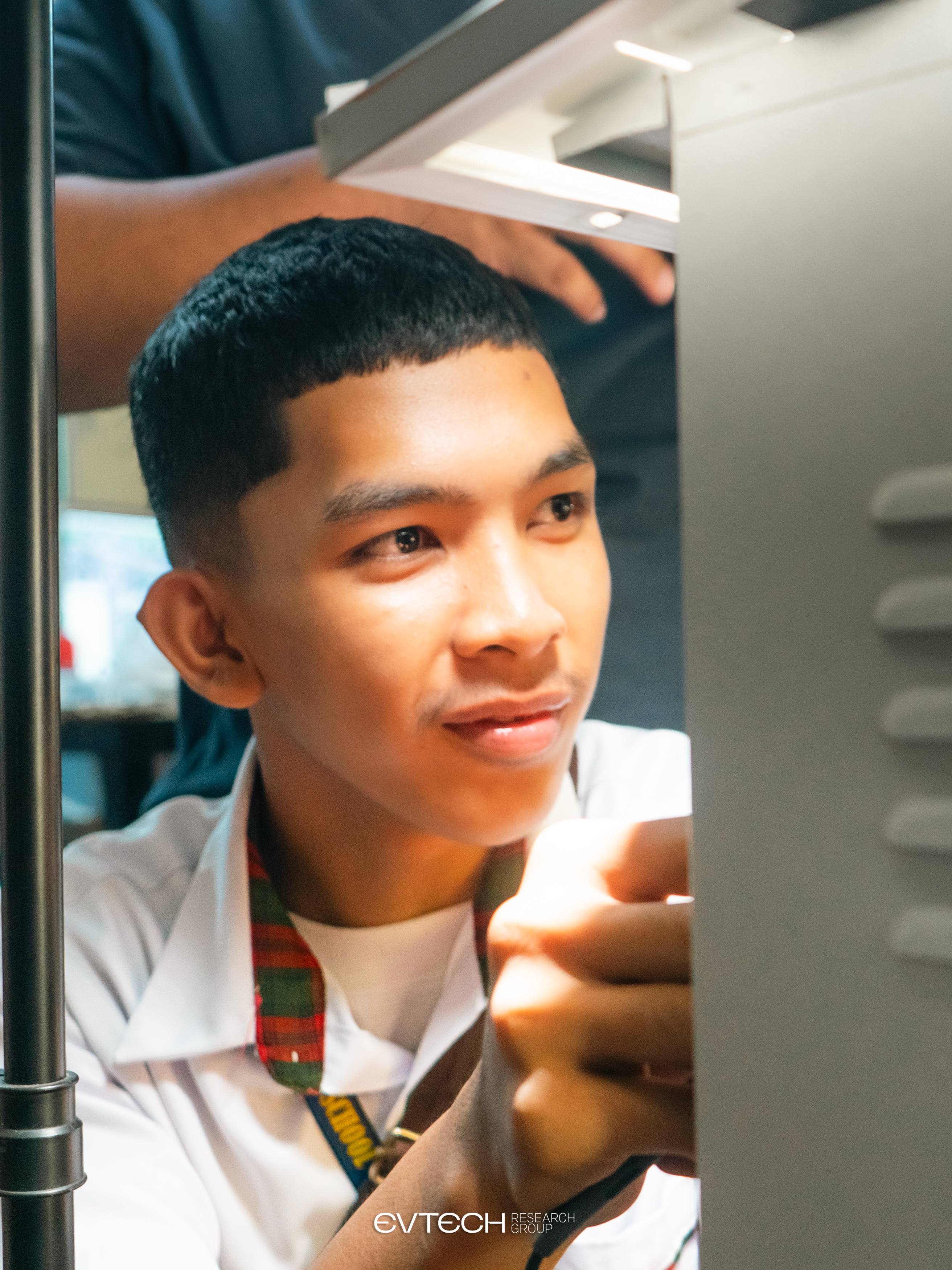 BUILT TO SAVE LIVES: Student researchers take Project NOAH further with real-time flood monitoring — photo 13