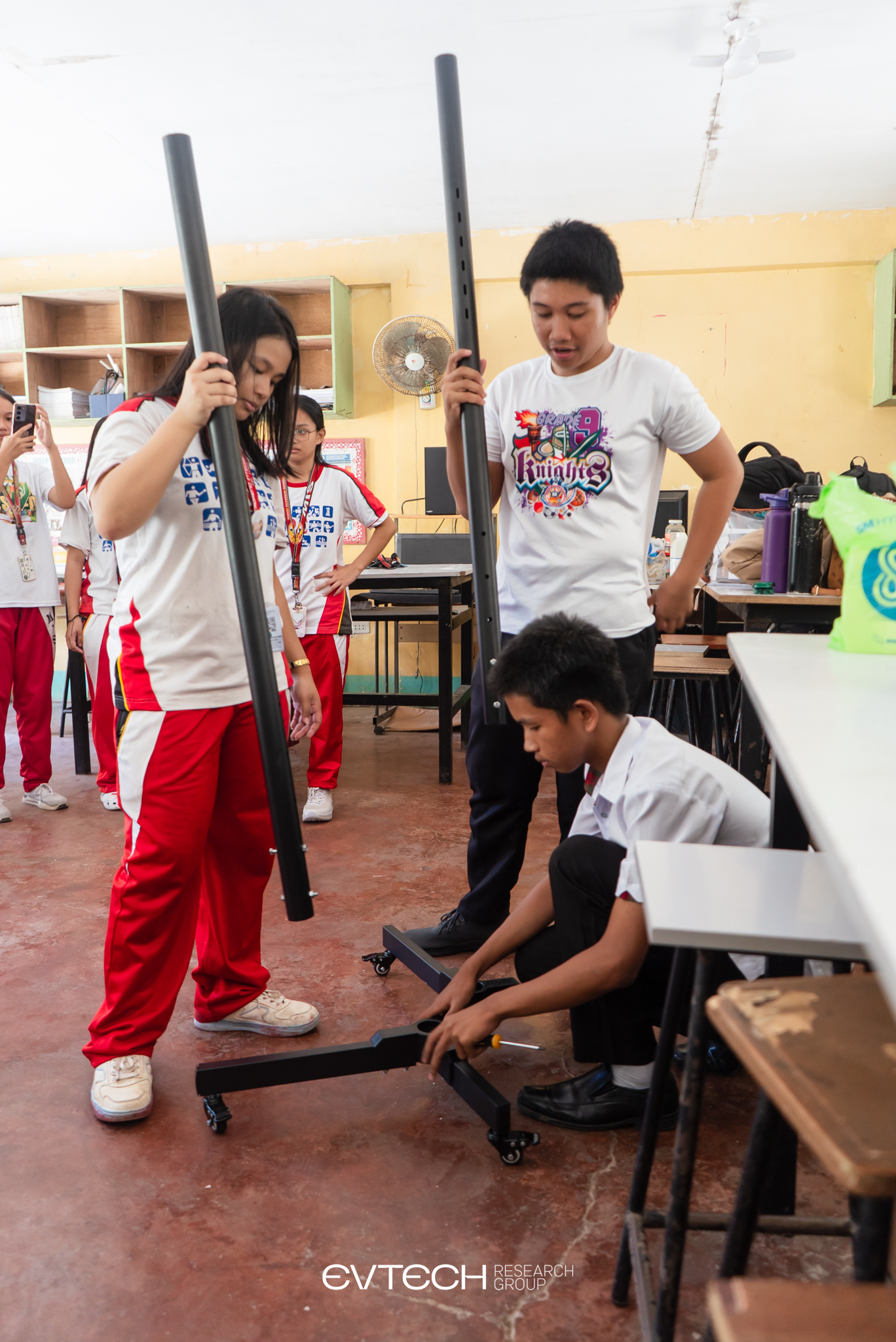 NO MORE LOST AT SEA: Student researchers invent safety tracking system to protect small-boat fishermen — photo 12