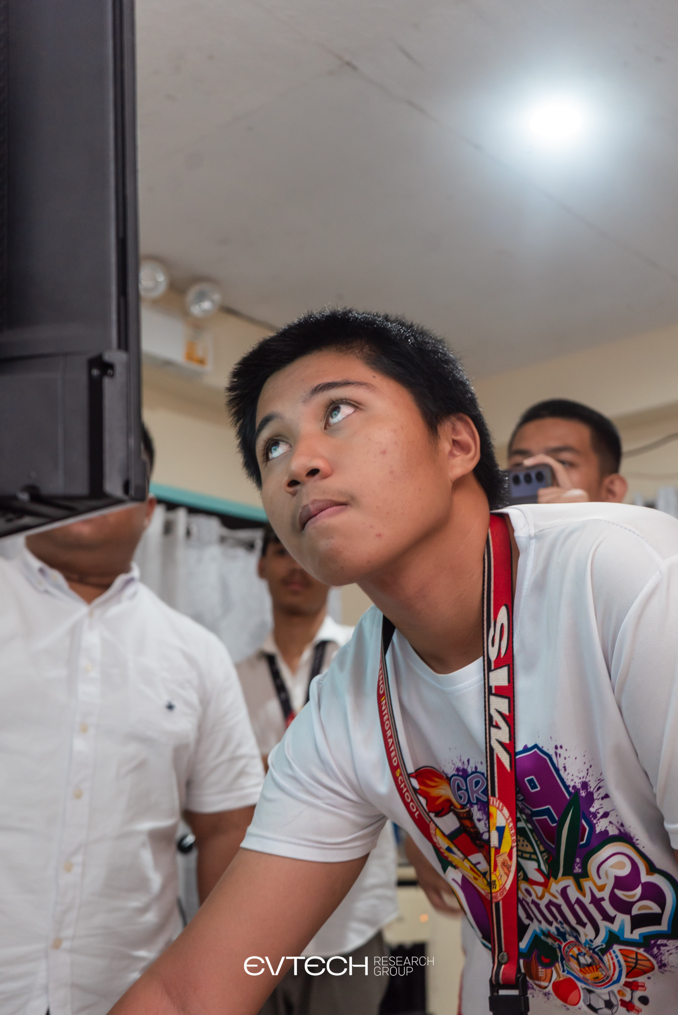NO MORE LOST AT SEA: Student researchers invent safety tracking system to protect small-boat fishermen — photo 17